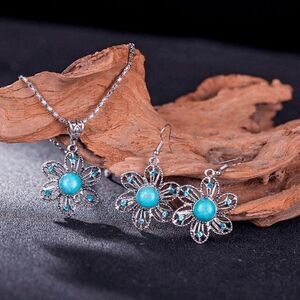 SILVER TURQUOISE AQUAMARINE DIAMOND FLOWER NECKLACE EARRING SET